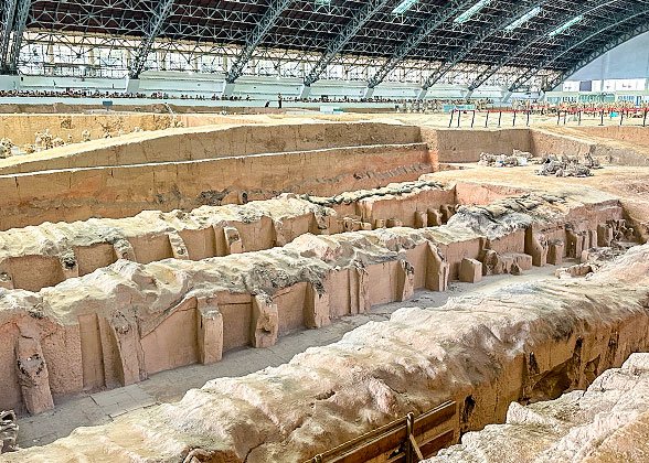 Partition Walls in Pit 1