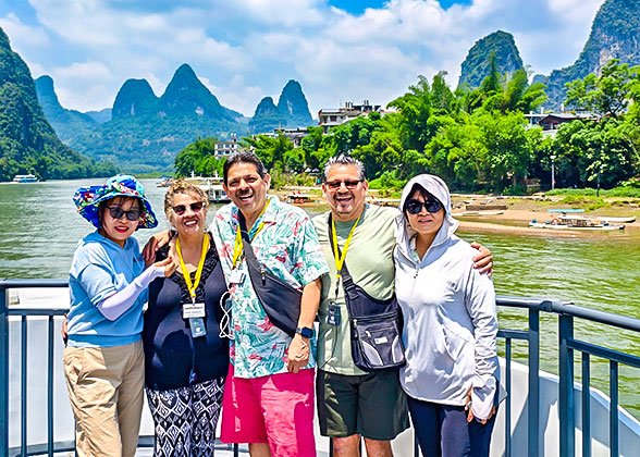 Lir River Cruise