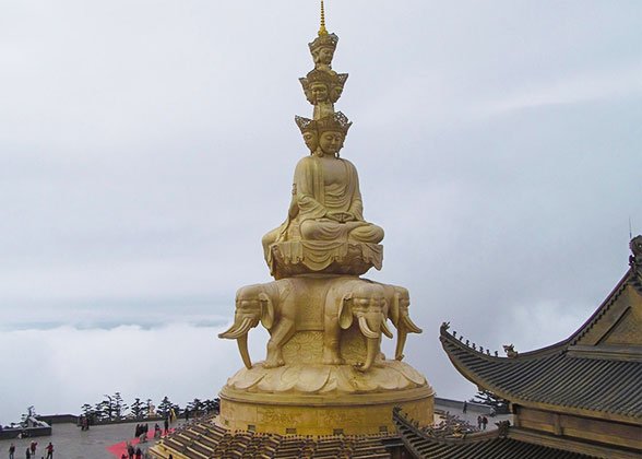 Golden Summit of Mount Emei Golden Summit of Mount Emei