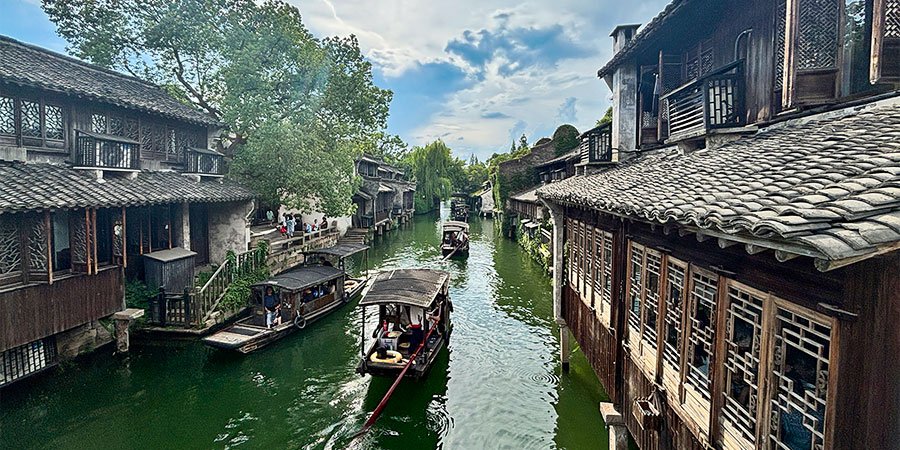 Lush and Beautiful Zhujiajiao in July