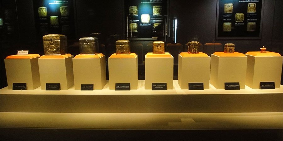 Treasure Boxes Unearthed from Underground Palace