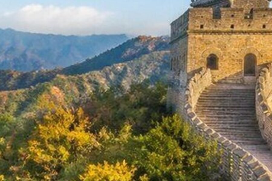 Summer Palace and Train to Xi’an during the Golden Triangle & Yangtze itinerary