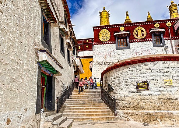 Drepung Monastery, Lhasa Drepung Monastery, Lhasa