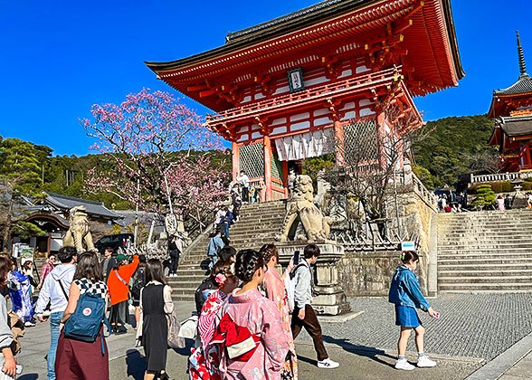 Kiyomizu-dera Kiyomizu-dera
