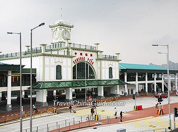 Central Pier, Hong Kong