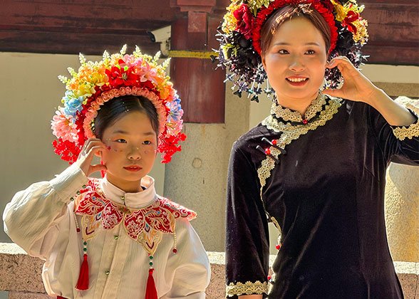 Chinese Zanhua Floral Headdress