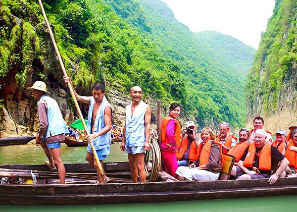 Shennong Stream Excursion Shennong Stream Excursion