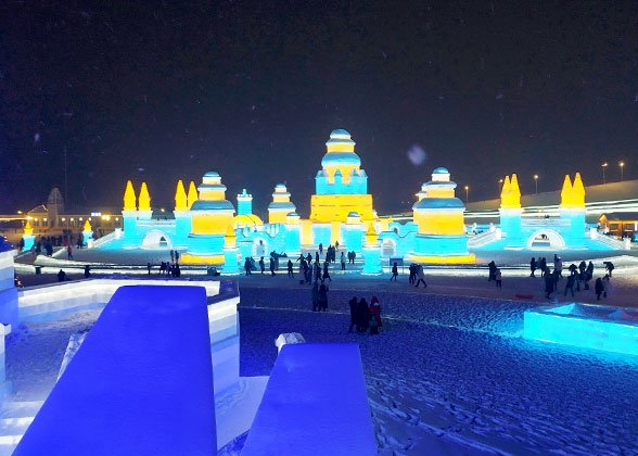 Icy Sculptures