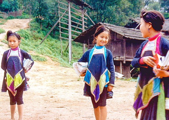 Childen in the Dong Village Childen in the Dong Village