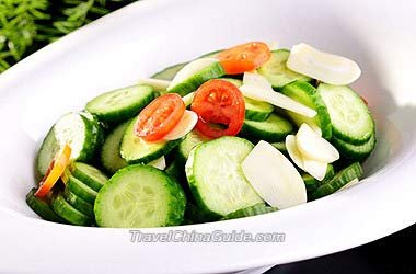 Cucumber with Mashed Garlic
