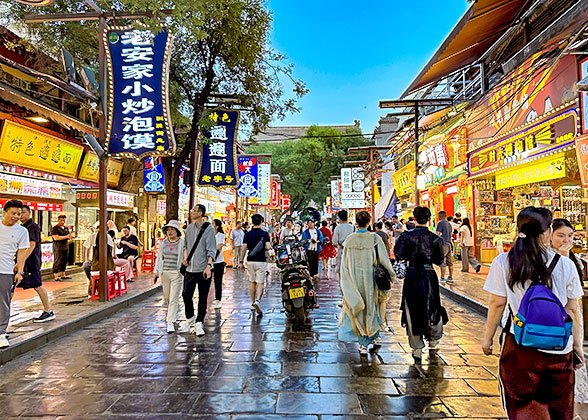 Lively Muslim Quarter