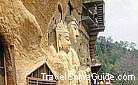 Buddha statues are so vivid that the layers of their clothes seem to flutter in wind.