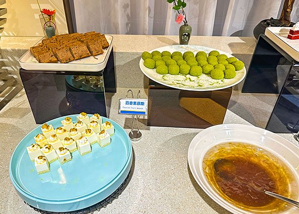 Buffet on Yangtze Explorer Cruise Ship