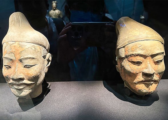 Color Painted Figure Head