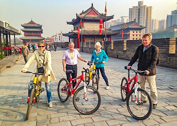 Cycling on the City Wall