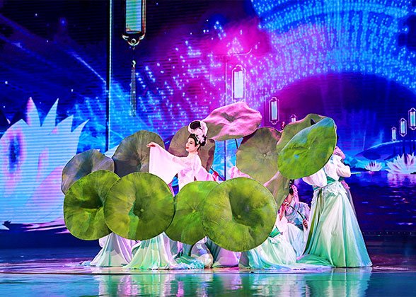 Dance Show in Shaanxi Grand Opera