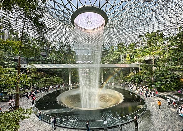 Iconic Rain Vortex at Jewel Changi Airport Iconic Rain Vortex at Jewel Changi Airport