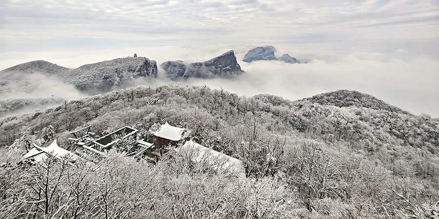 Snow Scenery in Zhangjiajie in January