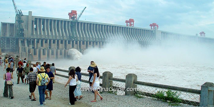 Three Gorges Dam on Yangtze River Three Gorges Dam on Yangtze River