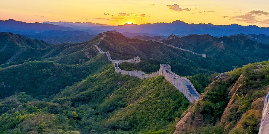 Sunrise at Jinshanling in July