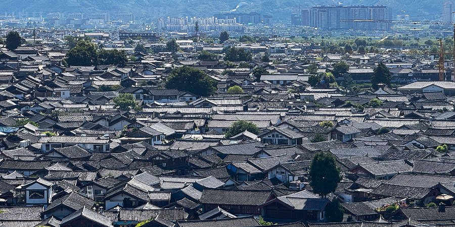 A Bird View of Lijiang Old Town on Lion Mountain
