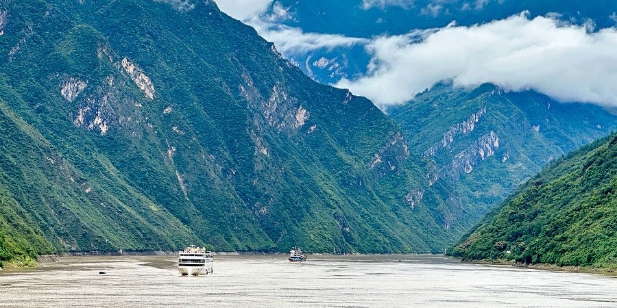 Stunning Three Gorges River View