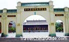 Dongguan Mosque is one of the four largest mosques in northwest China. It is a combination of Chinese and Islamic architectural forms.