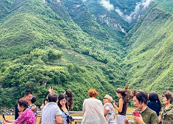 Yangtze River Cruise Yangtze River Cruise