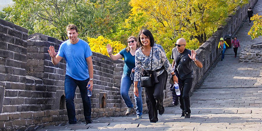 Tourists visiting the Great Wall in October