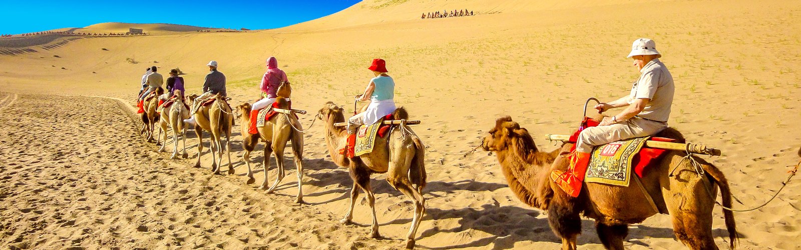 Silk Road Tour in the Desert in Xinjiang Desert in Xinjiang