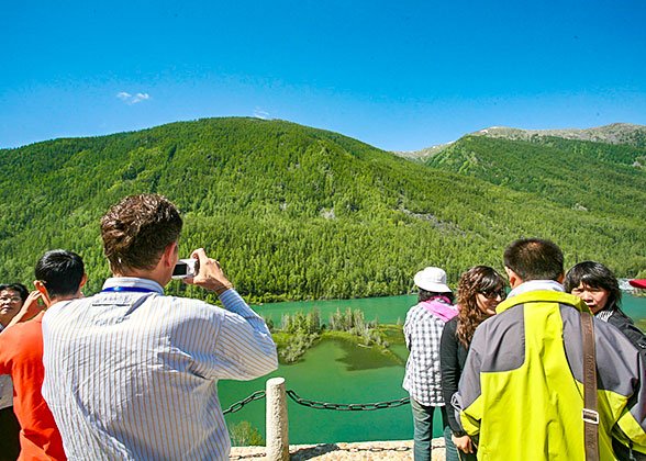 Kanas Lake