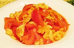 Scrambled Eggs with Tomatoes