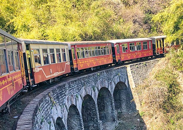 Ella Train
