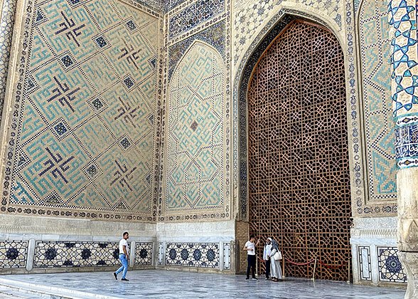 Ahmad Al-Fargoni Monumental Complex Ahmad Al-Fargoni Monumental Complex
